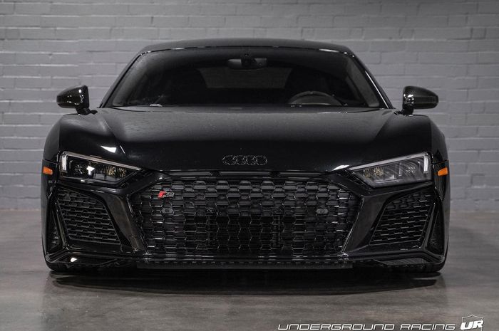 Modifikasi Audi R8 Decennium hasil garapan Underground Racing, AS