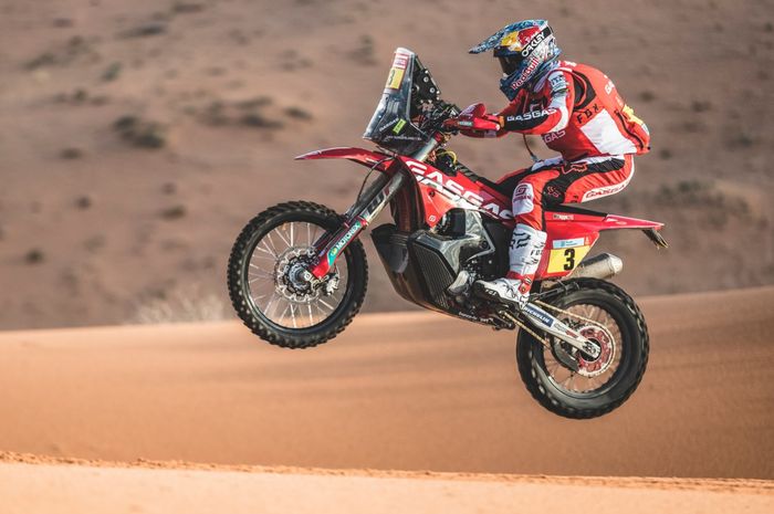 Sam Sunderland berpeluang besar jadi juara Reli Dakar 2022