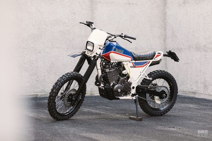 Honda NX650 Dominator scrambler 