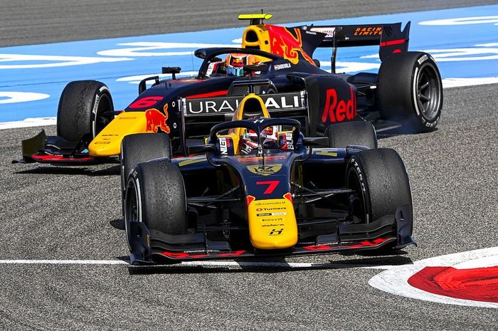 Liam Lawson dan Jehan Daruvala di F2 2021