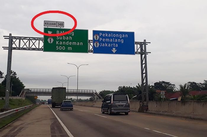 Sering lihat tapi belum tahu maksudnya, ternyata angka di papan penunjuk jalan tol punya fungsi penting