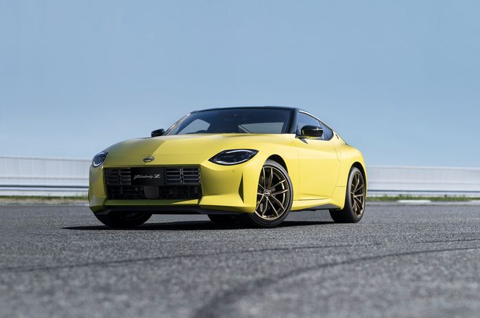 Nissan Fairlady Z meluncur di Jepang.