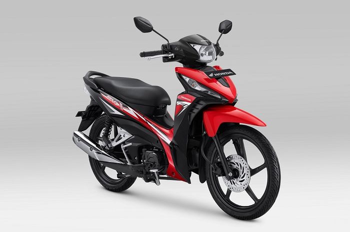 Motor bebek Honda Revo X Attractive Red 2022.