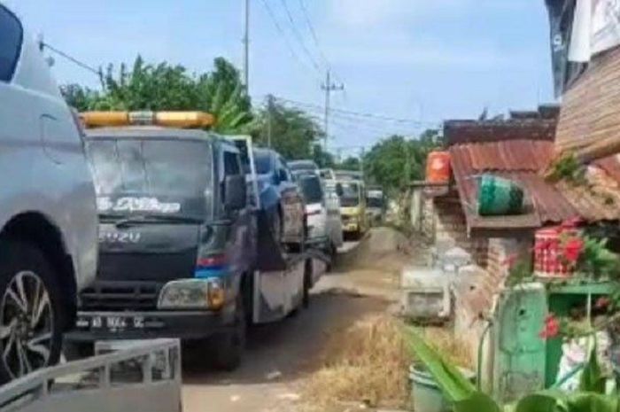 Dulunya jual tanah sampai kaya mendadak, warga kampung miliarder Tuban kini malah menyesal.