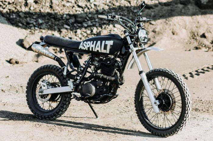  Yamaha XT600e bergaya scrambler garapan Asphalt and Gravel