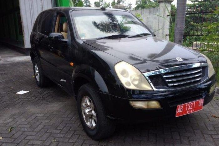 Ssang Yong Rexton RX280 A/T tahun 2004 eks mobil dinas Wali Kota Yogyakarta akhirnya laku terjual