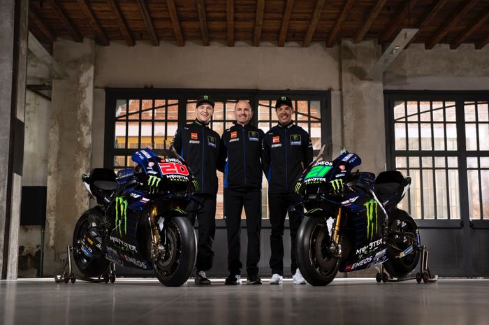 Massimo Meregalli (tengah) sebut pentingnya Sirkuit Mandalika untuk MotoGP 2022