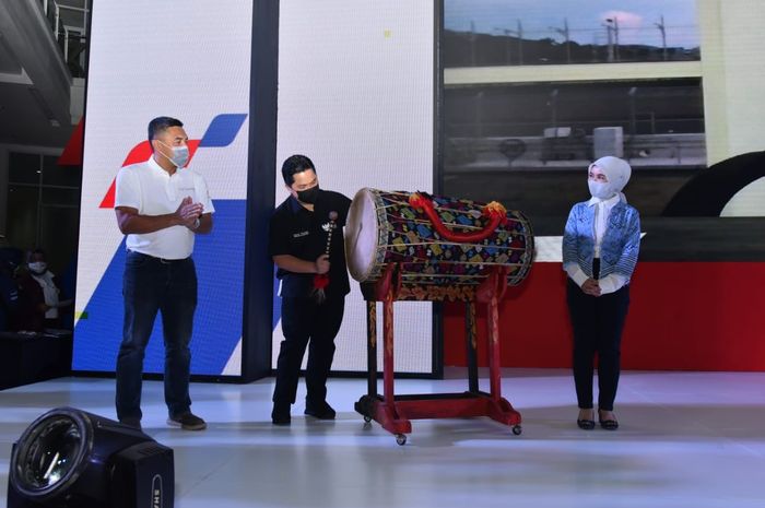 Menteri BUMN, Erick Thohir saat menghadiri penetapan nama Pertamina Grand Prix of Indonesia untuk MotoGP di sirkuit Mandalika.