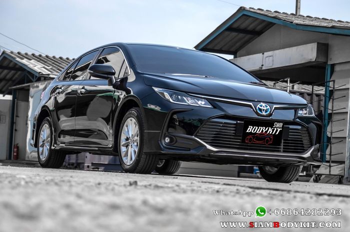 Modifikasi Toyota Corolla Altis hasil garapan Fiar Design, Thailand