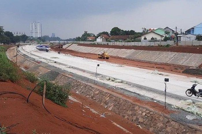 Proyek tol Serpong-Balaraja yang belah dua wilayah di Cilenggang.