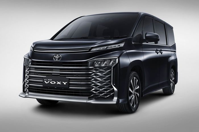 Toyota All New Voxy resmi meluncur di Indonesia