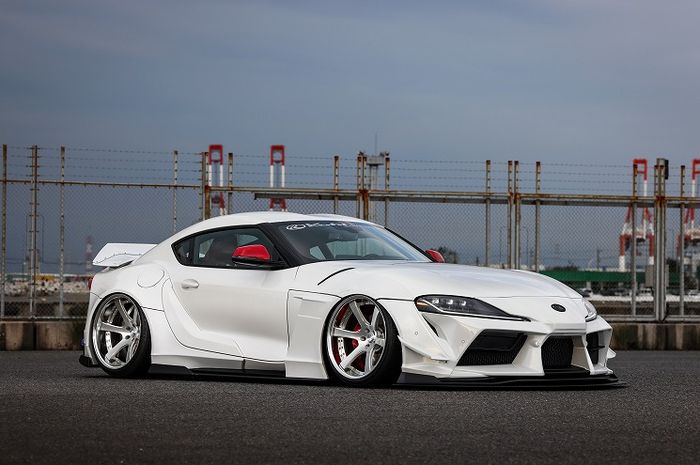 Modifikasi Toyota Supra A90 tampil agresif hasil garapan Kuhl Racing, Jepang