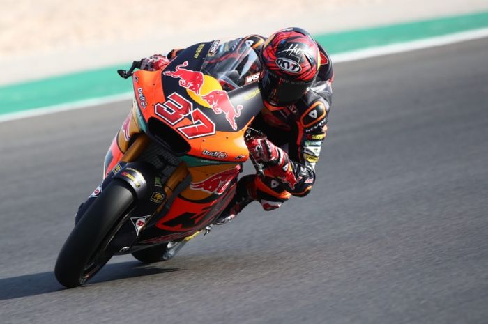 Augusto Fernandez mempimpin FP1 Moto2 Qatar