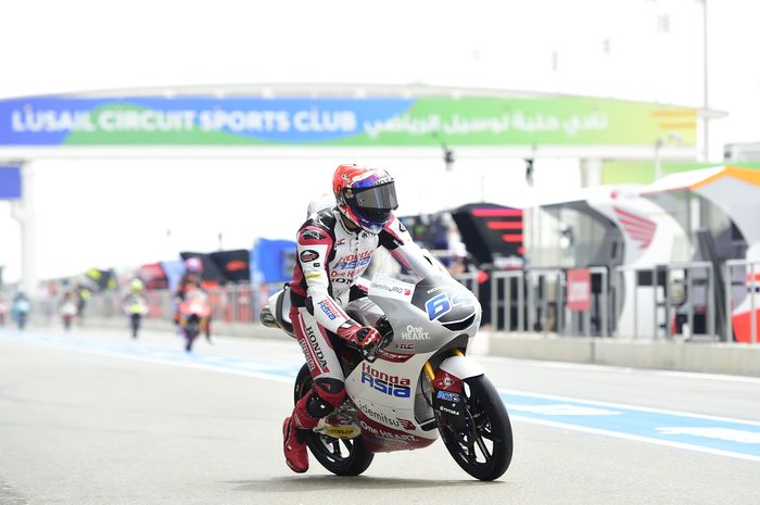 Mario Aji sempat mengalami kesialan pada awal kualifikasi Moto3 Qatar. Ia kehabisan waktu untuk dapatkan lap time ideal. 