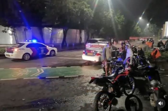 ilustrasi :Polisi gerebek aksi night ride yang berencana melakukan balap liar