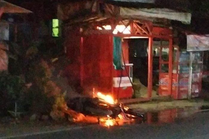 Motor terbakar setelah diisi BBM eceran di Cianjur 