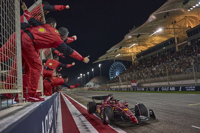 Charles Leclerc amankan podium 1 F1 Bahrain 2022