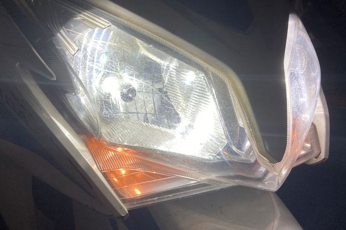 Warna lampu yang cocok buat musim hujan 