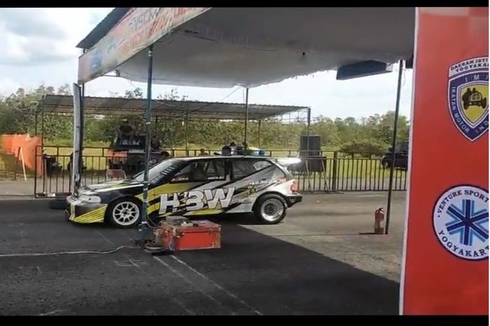 VSC Drag Race Series 2022 di Lanud Gading Wonosari.