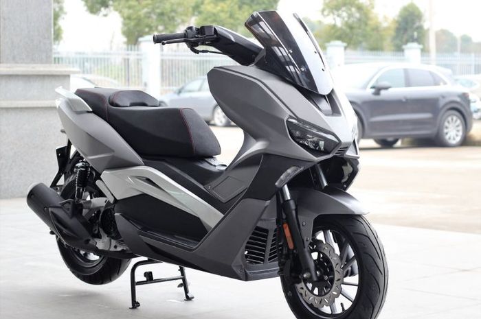 Skutik Besar 250 Cc Baru Mirip NMAX Berfitur Mobil Harga di