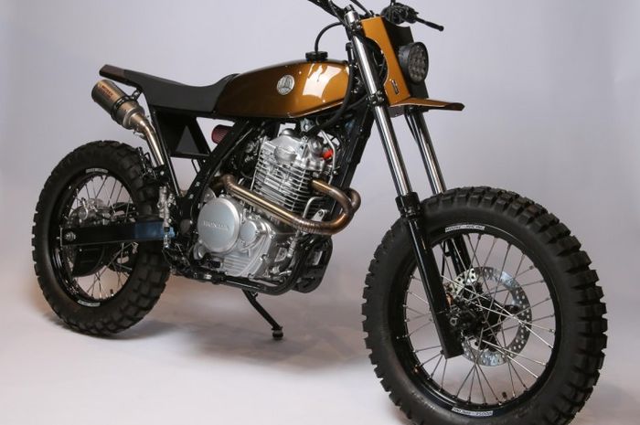 Honda NX650 Dominator scrambler garapan Morex Custom