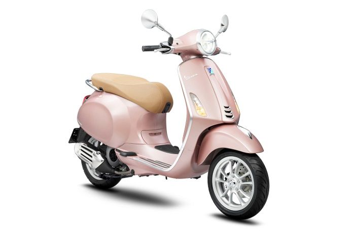 Vespa Primavera Pink Rosa dirilis untuk memperingati hari perempuan sedunia