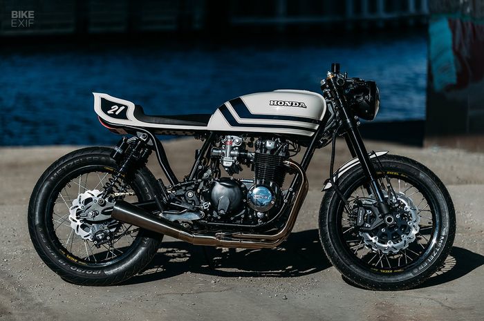 Honda CB550F cafe racer garapan Federal Moto