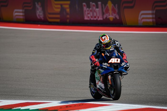 Darryn Binder melakukan pit stop di MotoGP Amerika 2022