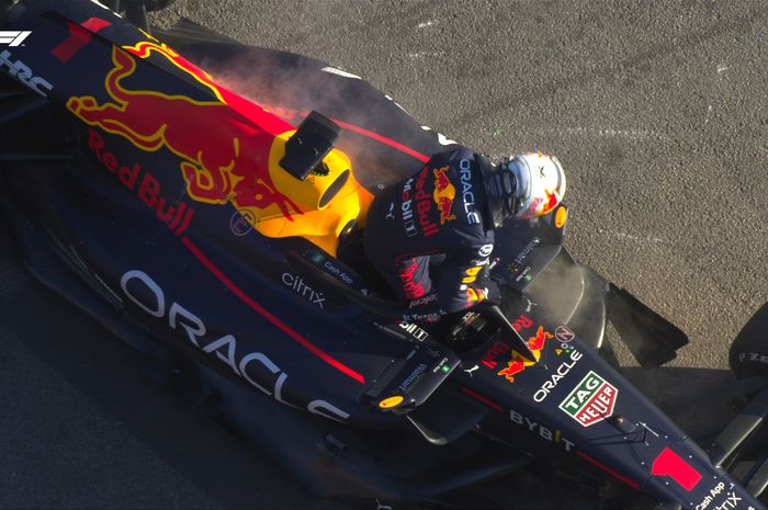 Max Verstappen gagal finis di F1 Australia 2022