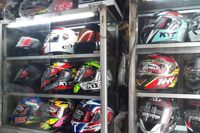 Pilihan helm full face di rudi helmet shop