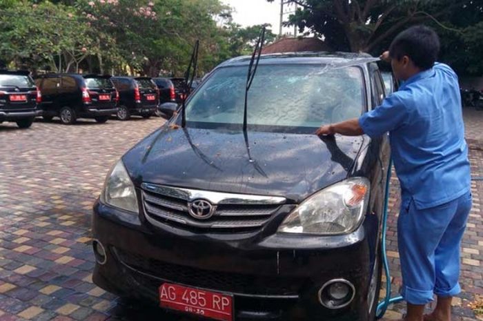 Mobil dinas Pemkab Tulungagung diizinkan pak Bupati buat mudik para ASN