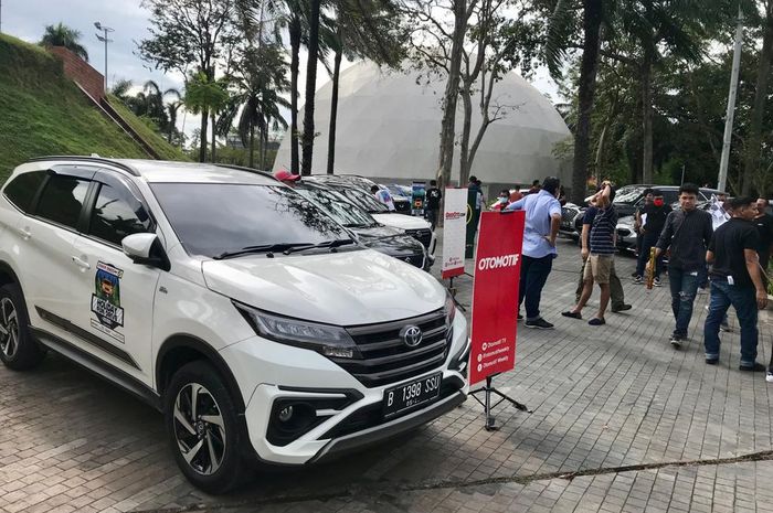Toyota Rush GR Sport siap diajak menjalani Holiday Fun Drive 2022