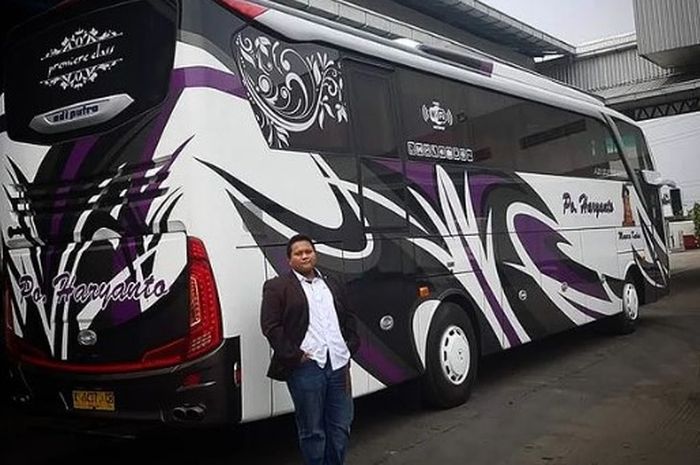 Rian Mahendra selaku putra Haji Haryanto (Pemilik PO Haryanto) 