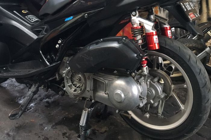 Modifikasi pelek belakang Vario 150 ke Aerox 155
