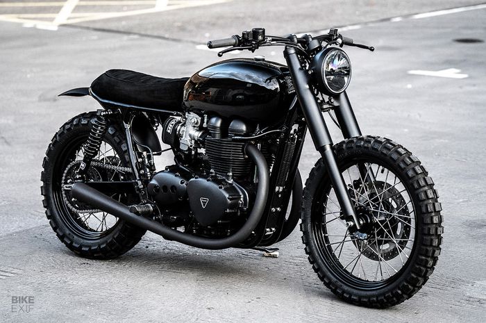  Triumph Bonneville scrambler 