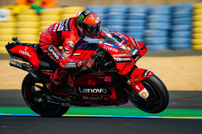 Pecco Bagnaia meraih pole position pada kualifikasi MotoGP Prancis 2022