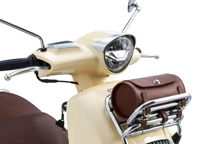 Tampak depan Peugeot Django TT 2022