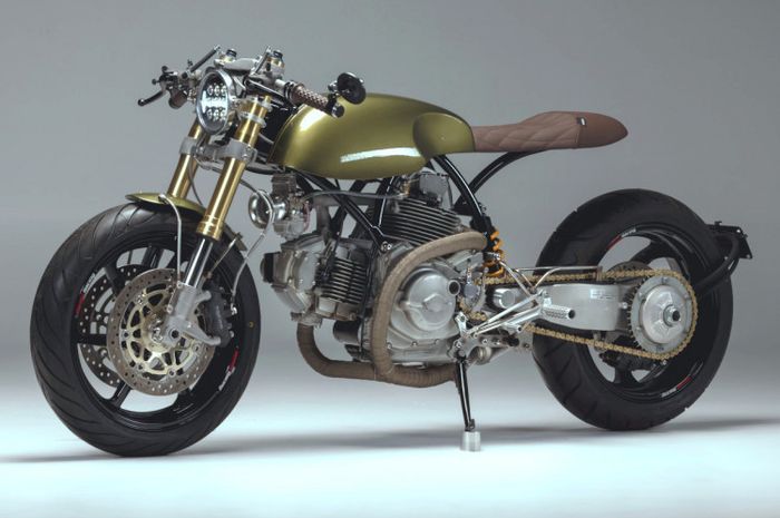Duconda 400 cafe racer garapan Black Cycles Australia