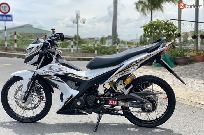 Modifikasi Honda Sonic 150R 