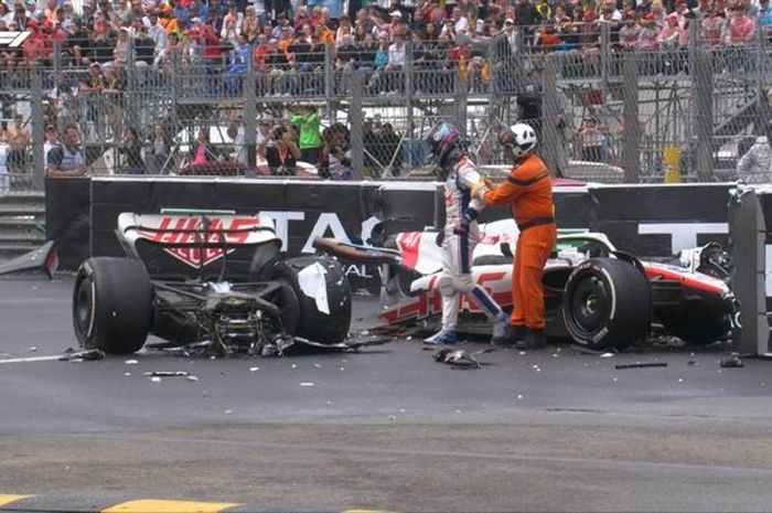Mick Schumacher crash di F1 Monako 2022