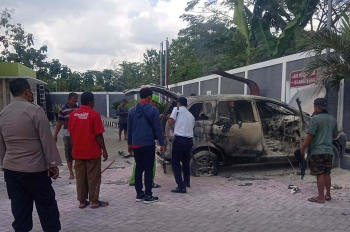 Toyota Avanza terbakar usai isi BBM di SPBU