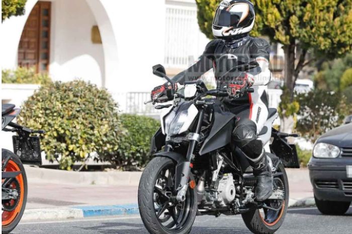 Tampang KTM Duke 390 bocor, bakal jadi patokan KTM Duke 250 terbaru
