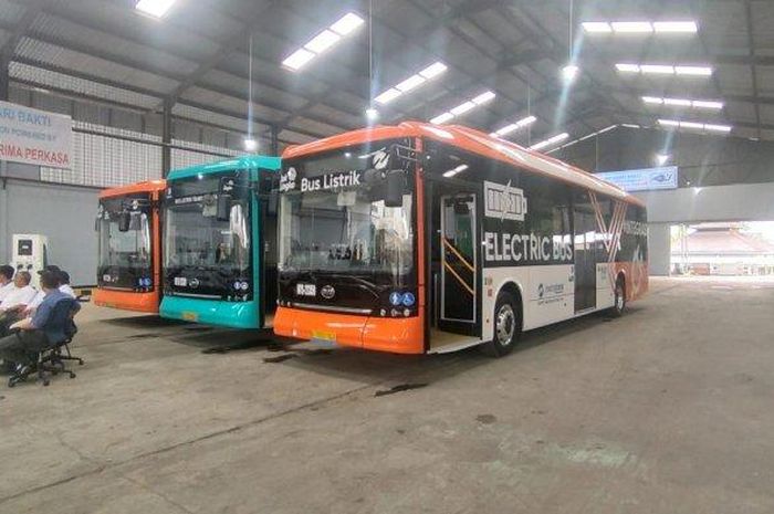 Ilustrasi bus listrik TransJakarta.