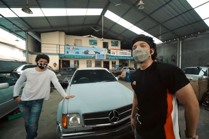 Iko Uwais koleksi Mercedes-Benz 500CE