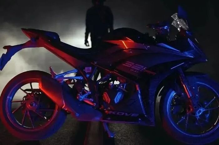 Excelle 321RR, produk asal Tiongkok dengan basis Yamaha YZF-R25