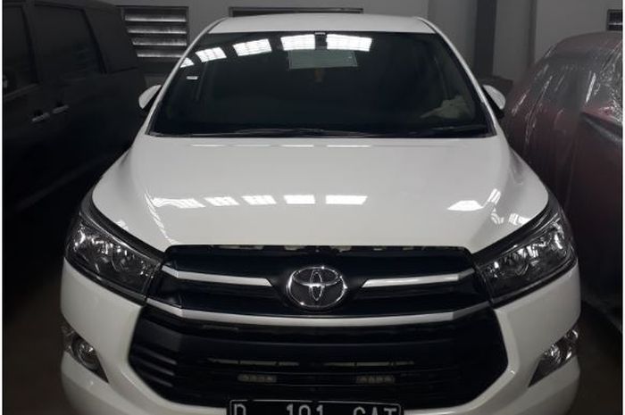 Toyota Kijang Innova 2.0 2016 hasil suap eks Kalapas Sukamiskin dilelang murah