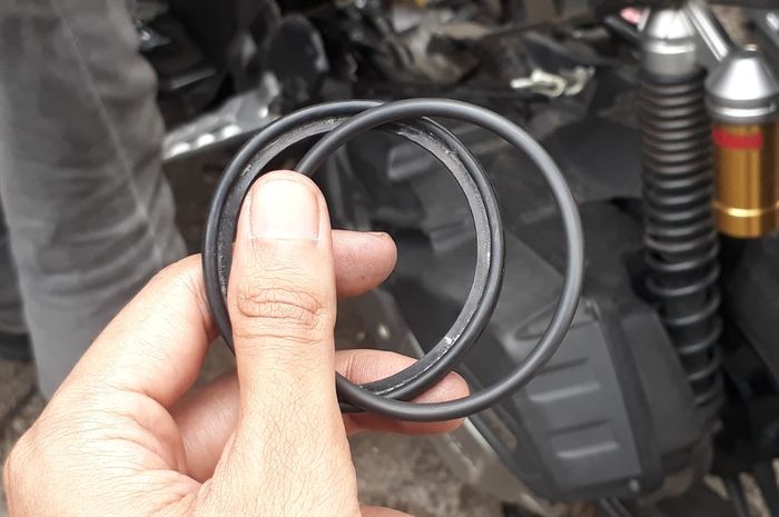 Seal o-ring harus ganti baru usai bongkar fuel pump