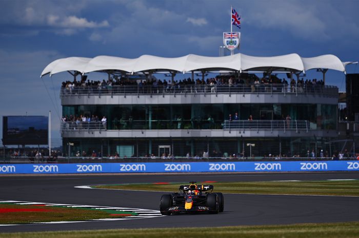 Max Verstappen memimpin FP3 F1 Inggris 2022