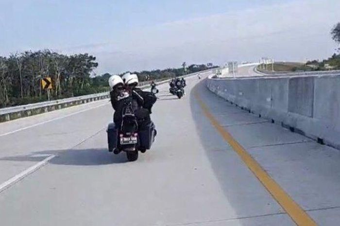 Ilustrasi. Ramai lagi bahasan para pengguna moge yang ingin mendapatkan akses jalan tol.