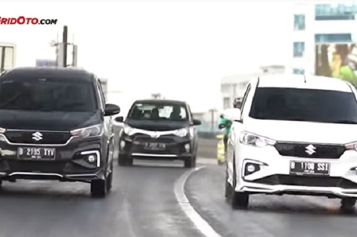 Suzuki Ertiga Hybrid Vs Non-hybrid, apakah betul lebih irit? Cek videonya berikut ini.